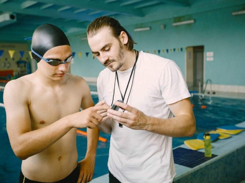 9 Wearable Tech Devices Revolutionizing Swimming Stroke Analysis in 2025
