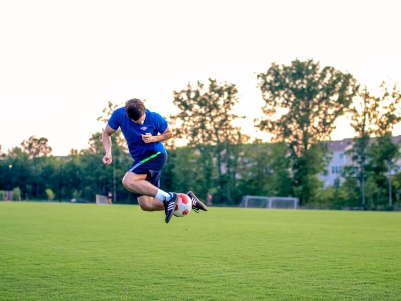 How to Improve Your Soccer Skills Faster: The Ultimate Training Guide